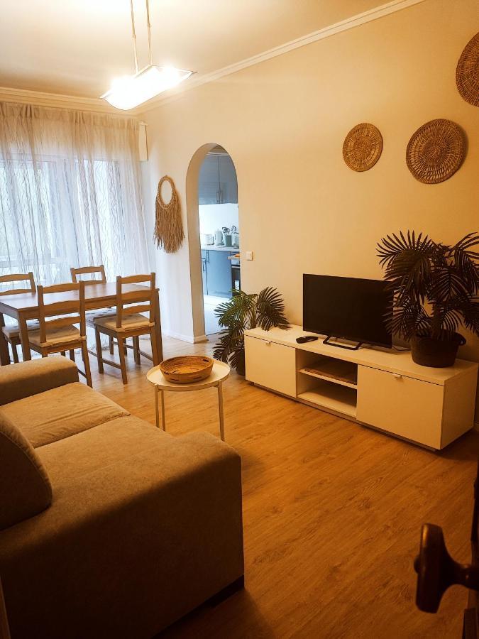 O. Li Apart Estoril Extérieur photo